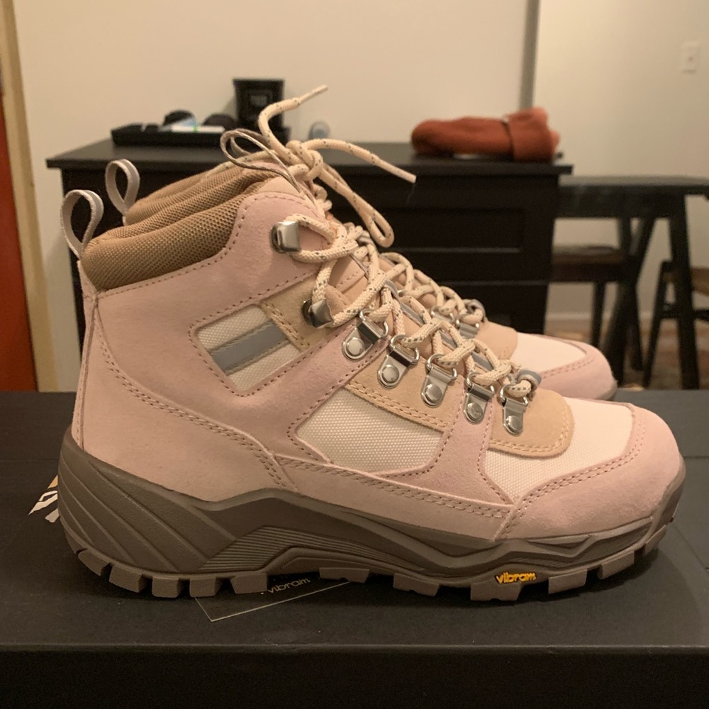 NWT Jcrew Womens Nordic Hiking boot